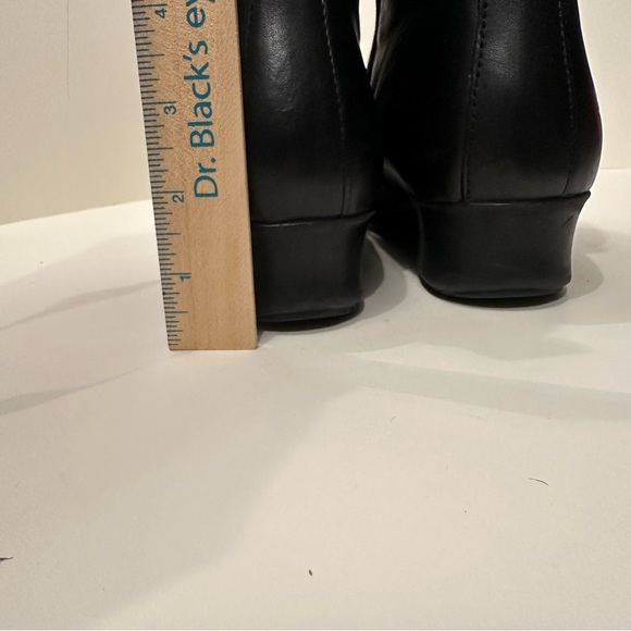 Täōs Elite Women's Leather Ankle Boots Wedge Side Zip size 9-9.5  40 - Picture 6 of 12